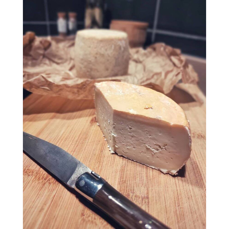 U MARFISOLA - Fromage fermier affiné au lait cru de Brebis | A Fiera